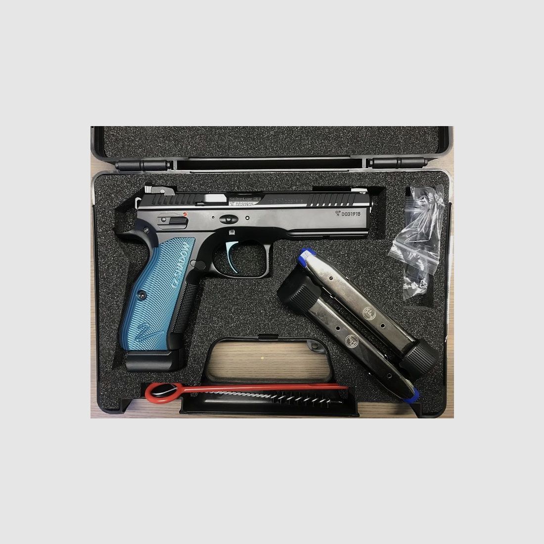 Ceska CZ 75 SP-01 Shadow 2 mit SA Abzug