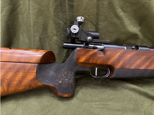 Weihrauch HW 660 Match .22lfb – inkl. Anschütz Diopter