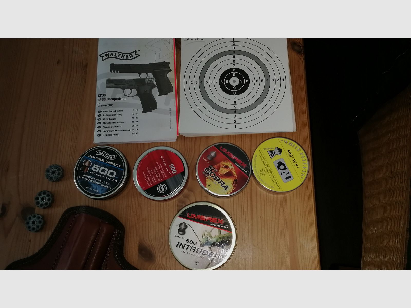 Walther CP 88 vernickelte Luftpistole mit viel Zubehör