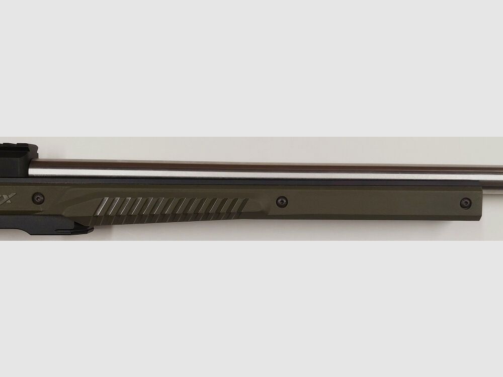 Schwaben Arms GmbH - Nouveauté - SAR 10/22 MATCH carabine semi-automatique, calibre .22L.R., avec canon bull et crosse MDT ORYX