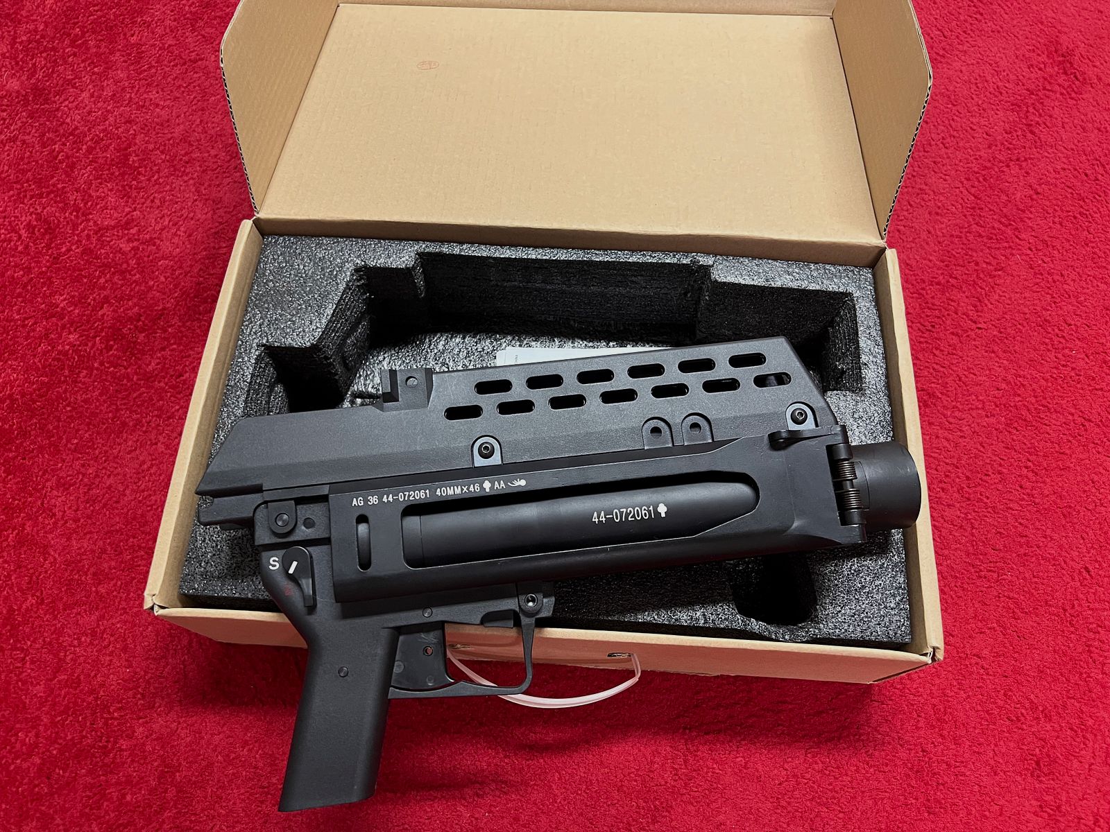 ST 36 Airsoft Granatwerfer für das G36 von S&T Armament in Schwarz 