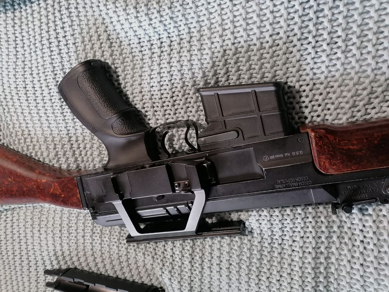 Ares - Ares Airsoft CSA SA vz. 58 Carbine EFCS S-AEG schwarz