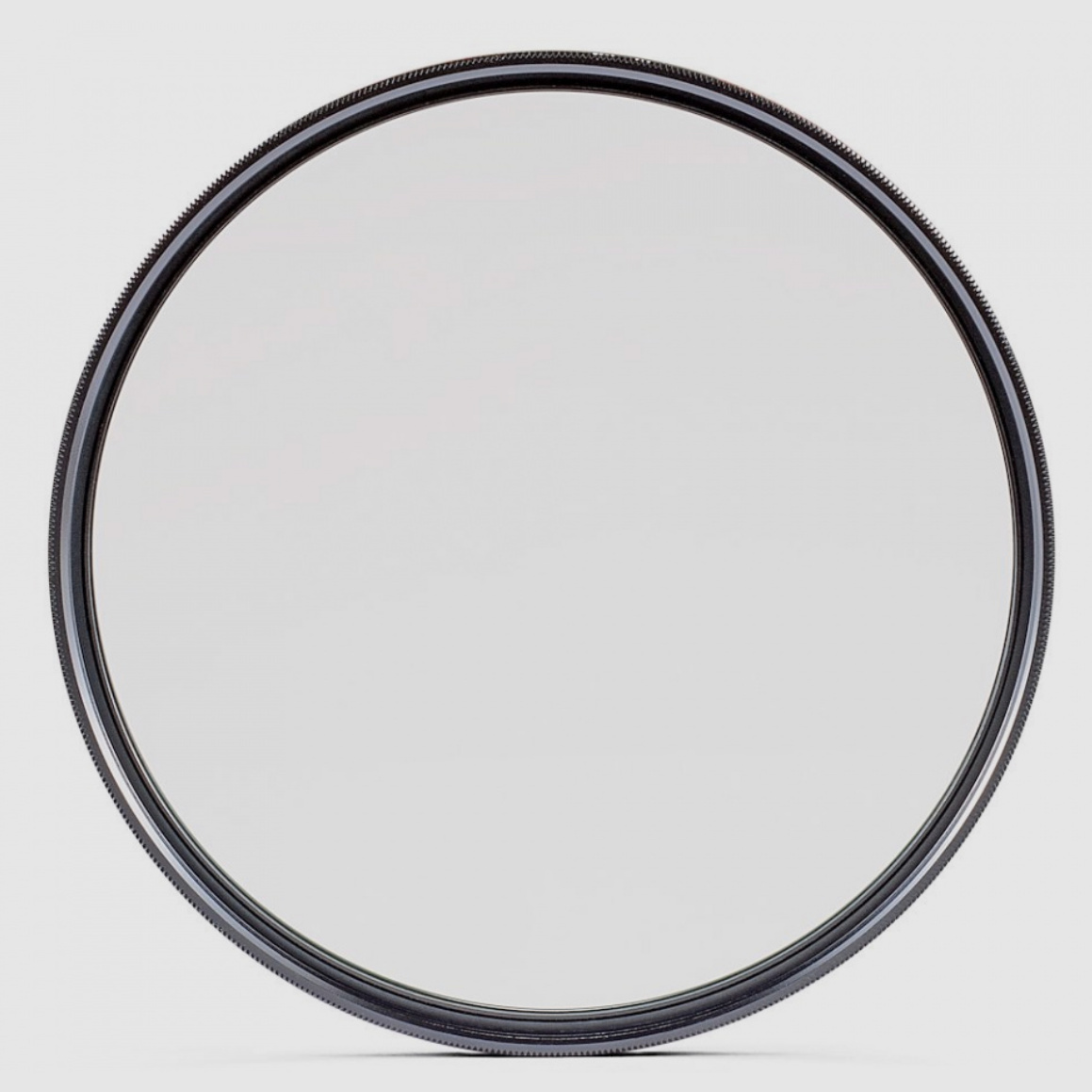 Manfrotto professional protection filter with a diameter of 58 mm