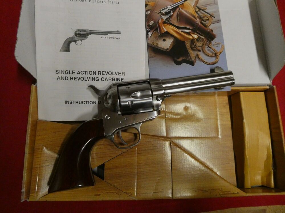 Hege Uberti Colt 1873 Peacemaker