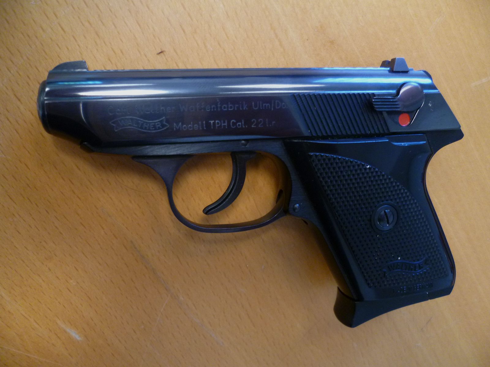 Pistola Walther TPH .22lr.