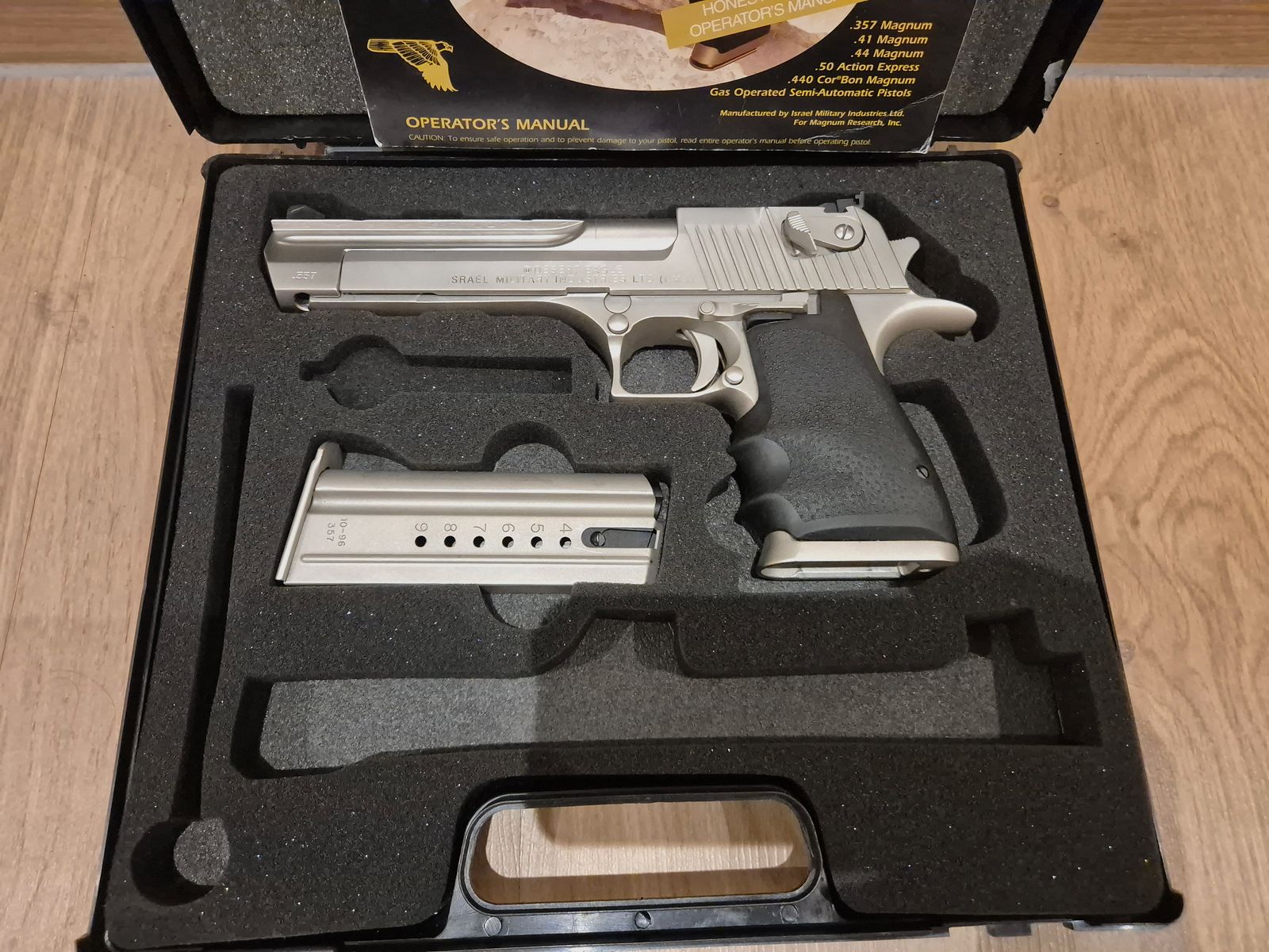 Magnum Research Desert Eagle IMI Israel .357 Mag.