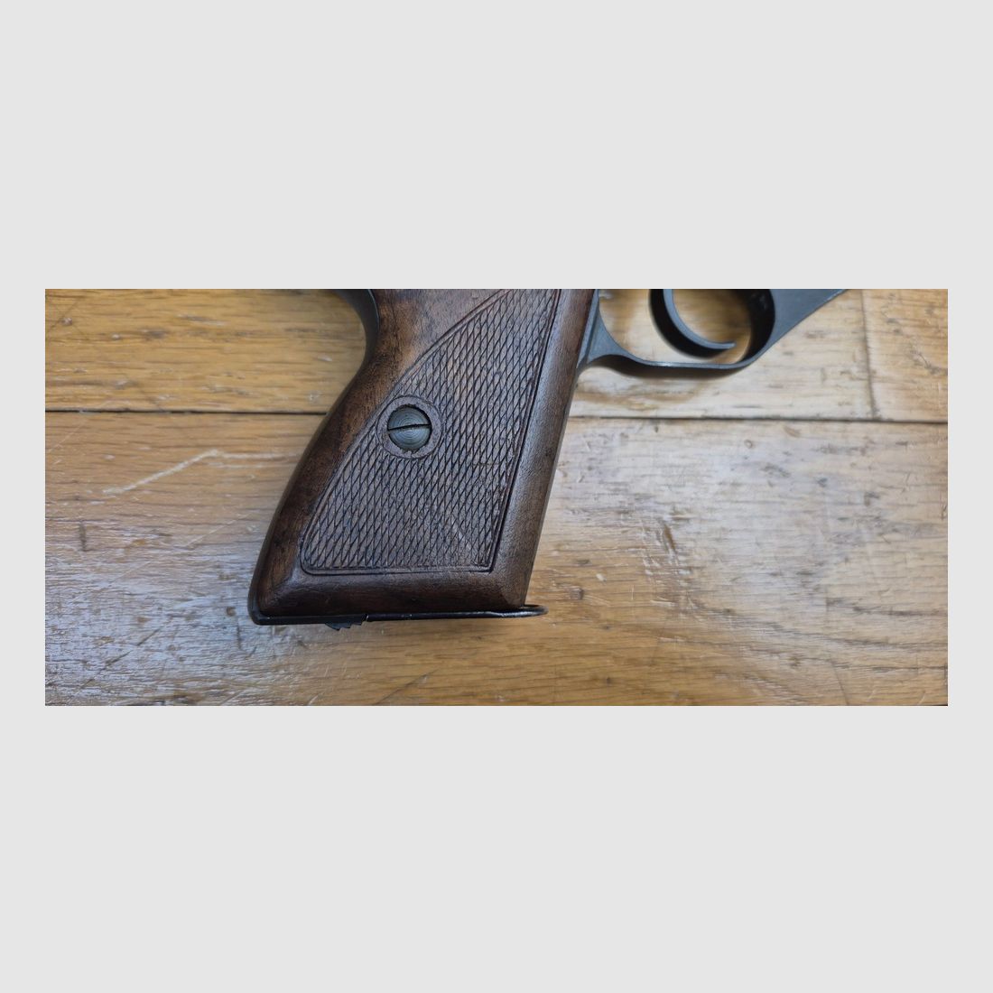 Beau Pistolet Mauser Modèle HSC – Rare fabrication Mauser sous Occupation Française (« early model ») – En 7,65mm et huit coups – Pièce de 1945 – Bel état esthétique et mécanique – Excellent canon – TBE+, image 3 sur 19