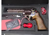 Korth Classic Gold / Bronze Polished Caliber .357 Magnum We always have several Korth revolvers in stock