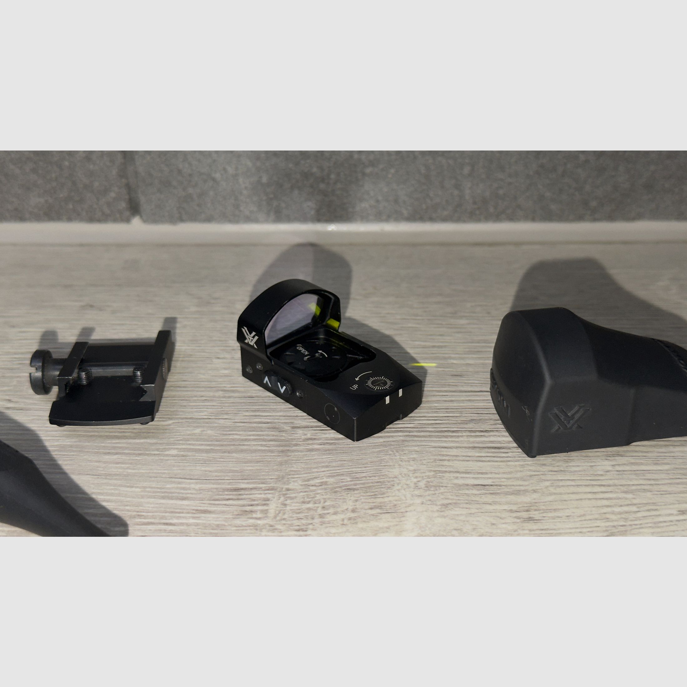 Red Dot Vortex Venom 3 MOA