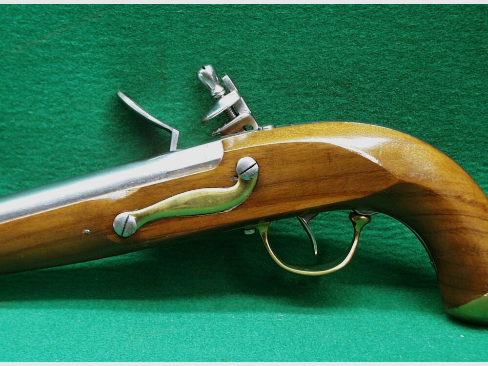 Indian flintlock pistol