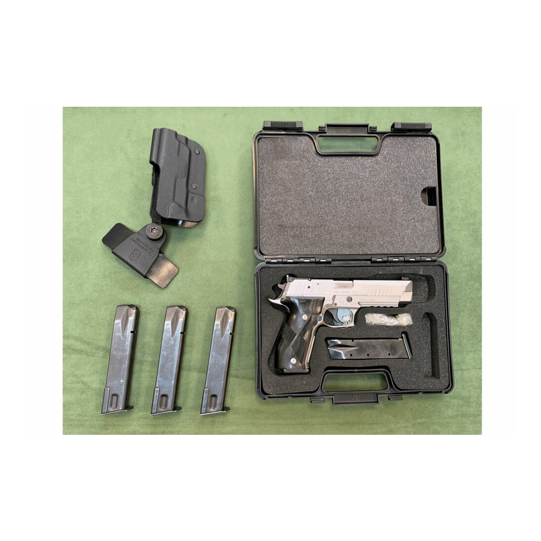 SIG Sauer P226 XFIVE,	 9mmLuger