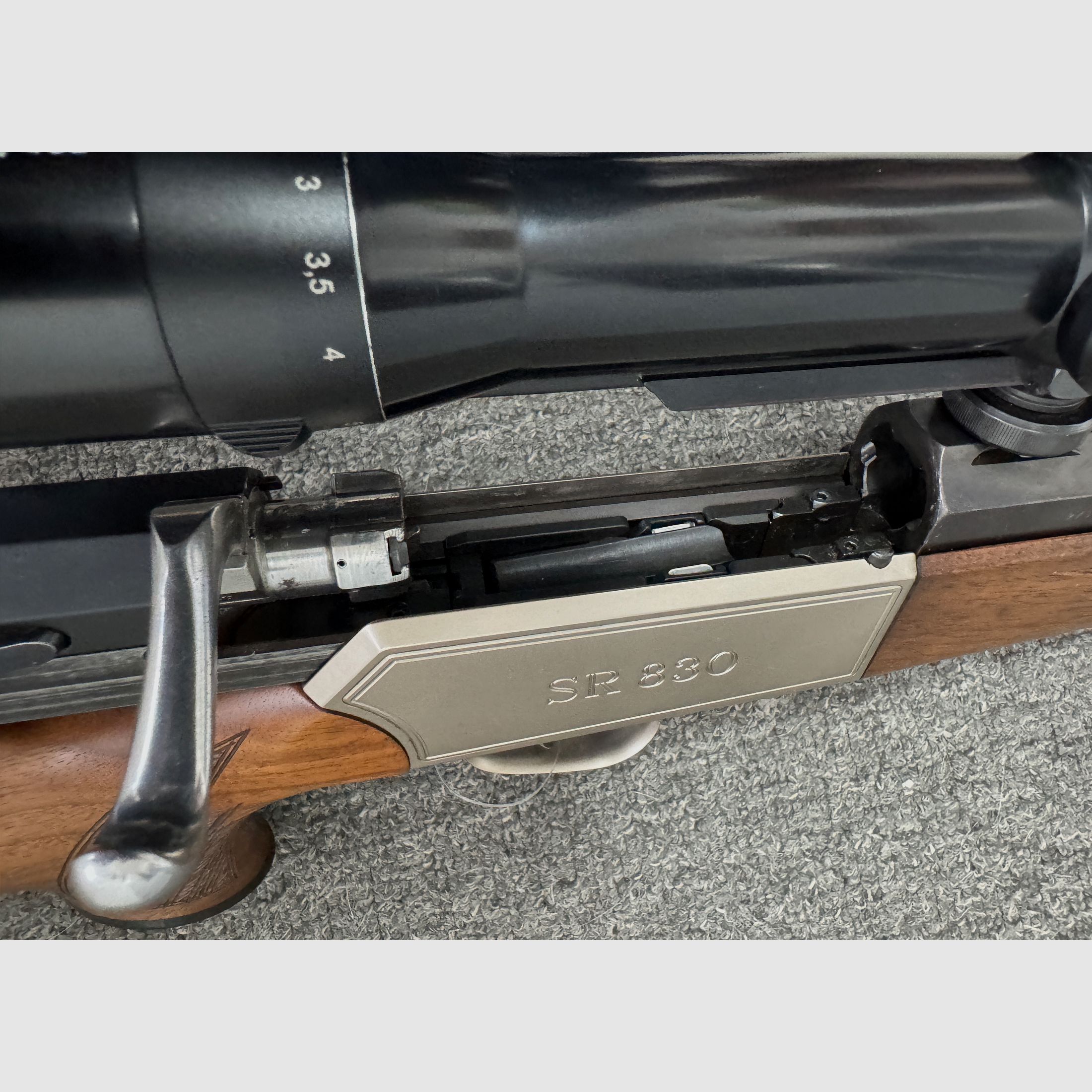 Blaser SR 830 .30-06 + M13x1 + suppressor 54cm + Zeiss Diavari-Z 2,5-10x52