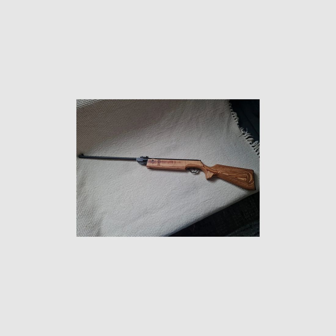 Luftgewehr Haenel 304 mit Schichtholz Schaft