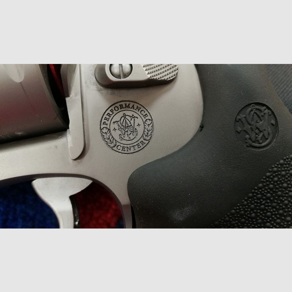 Smith & Wesson 500 Performance Center 10.5, Bild 2 von 7
