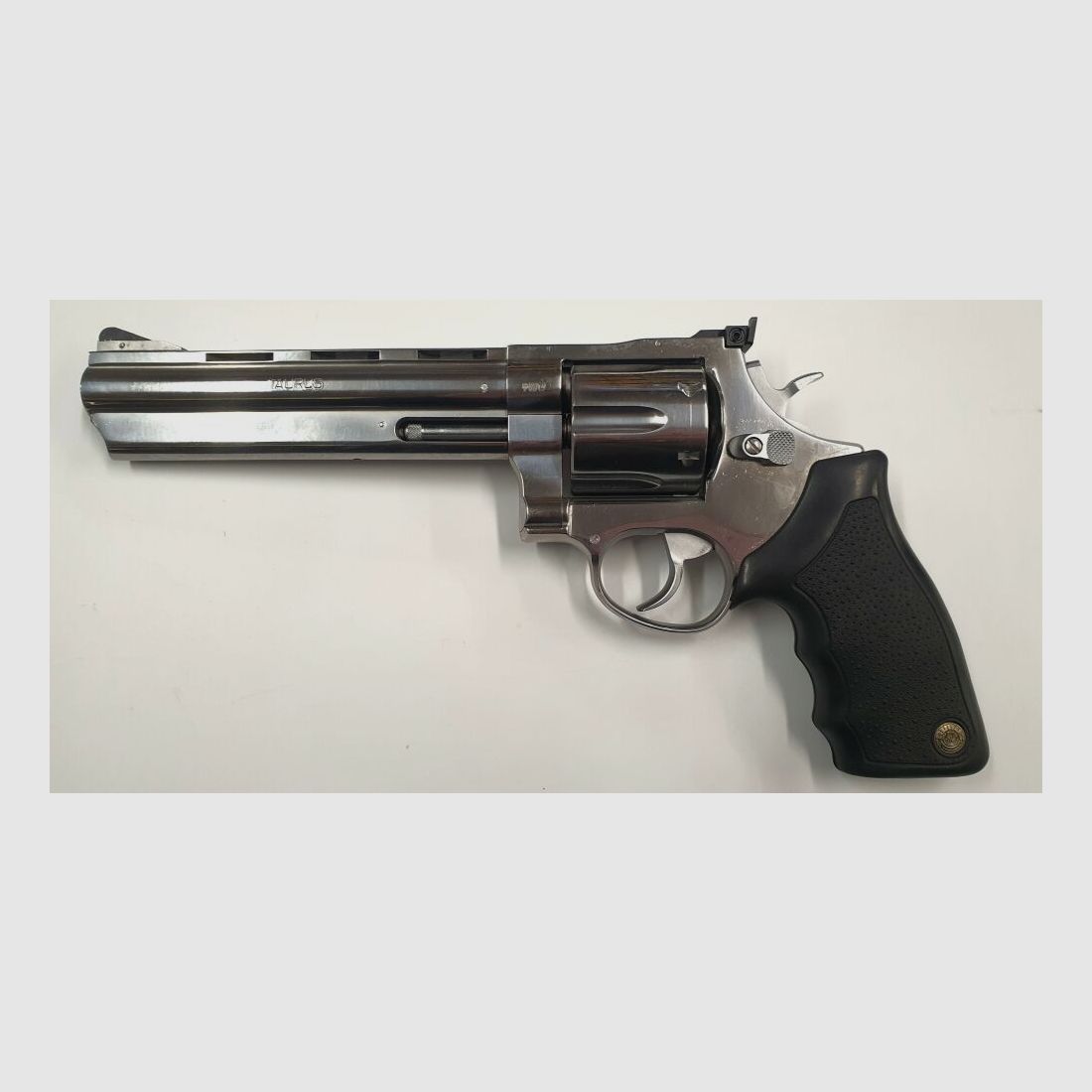 Taurus Revolver Taurus 44CP