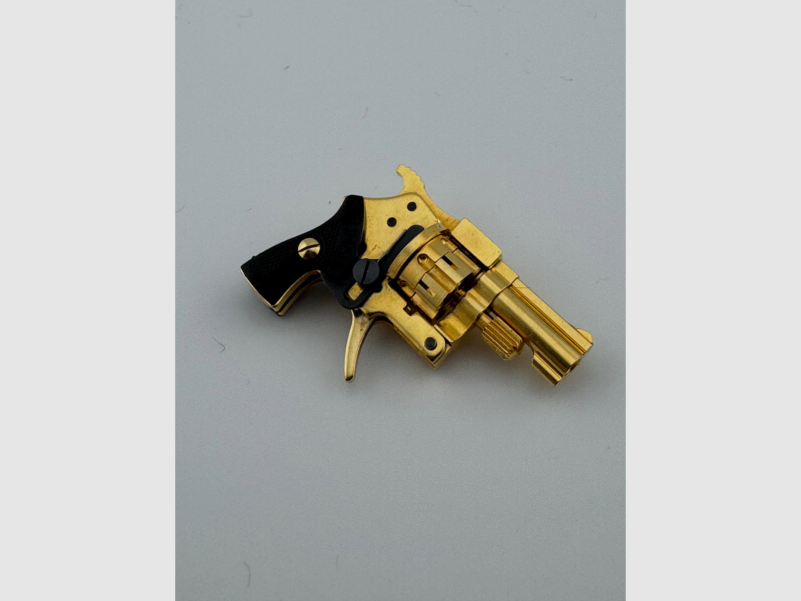 Andres & Dworsky GmbH Xythos Automatic - PTB 82 - De waarschijnlijk kleinste revolver ter wereld