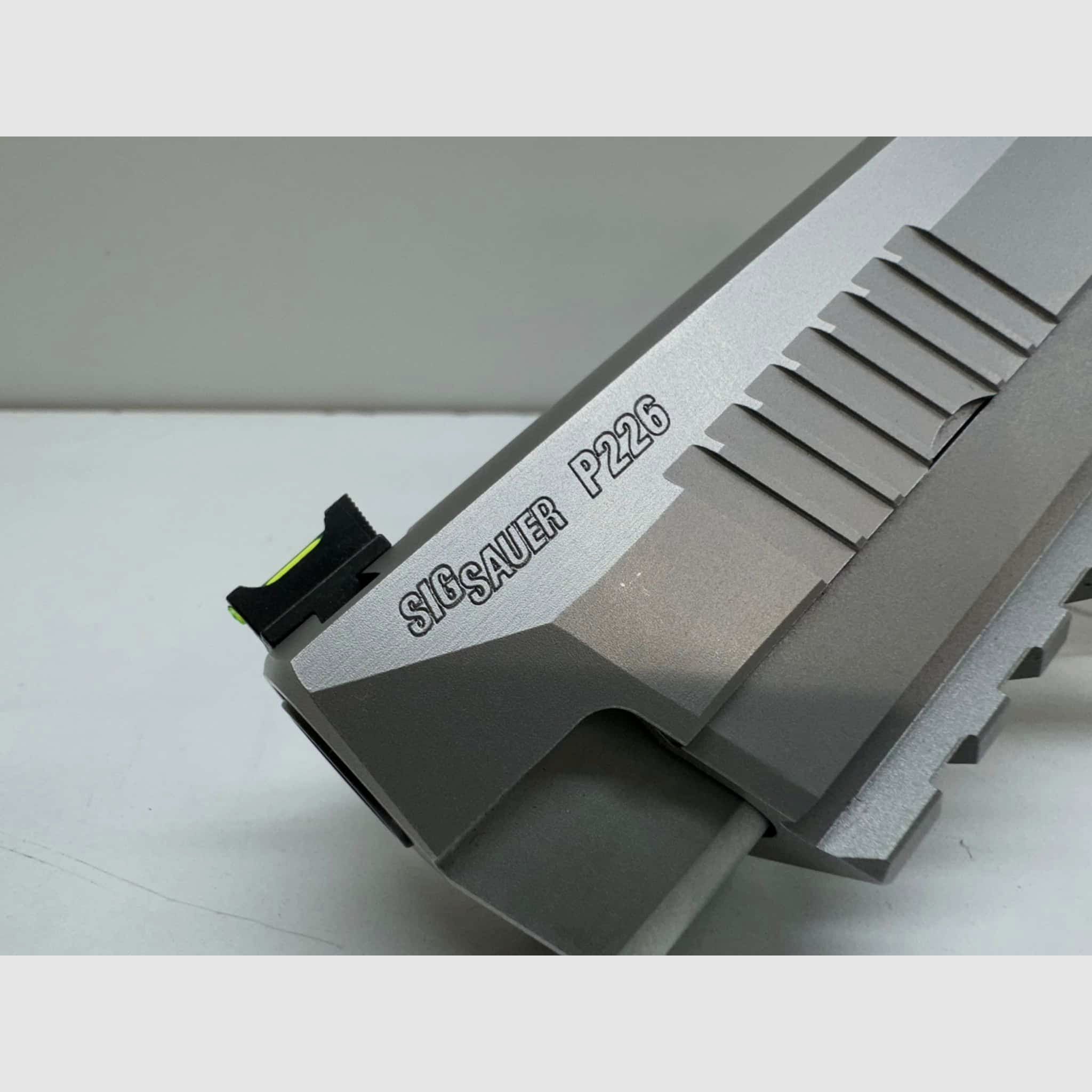 Sig Sauer P226 XFIVE Classic OR, Bild 4 von 8