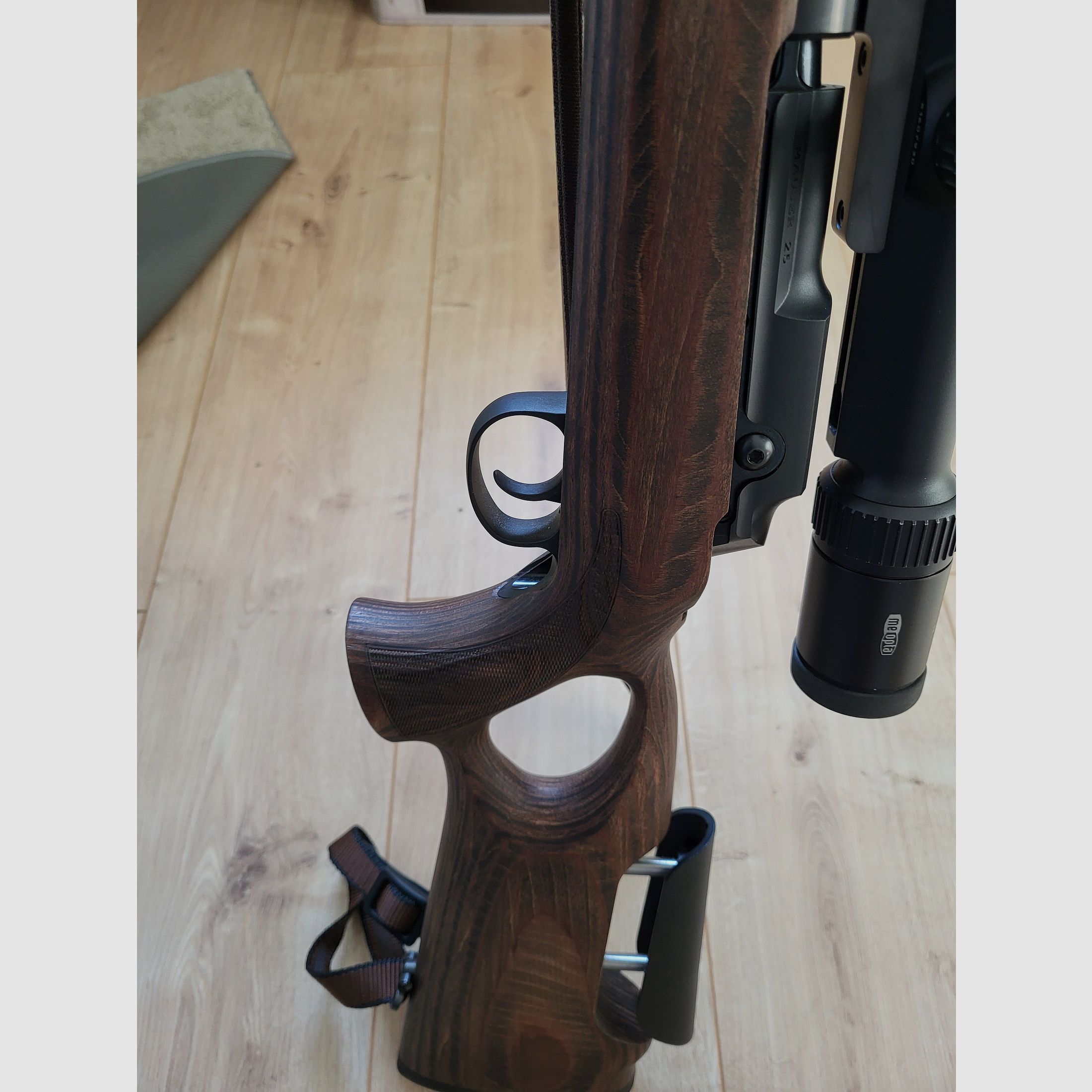 Mauser M25 Max Rechte lijn herhaler met Meopta meostar 2,5-15