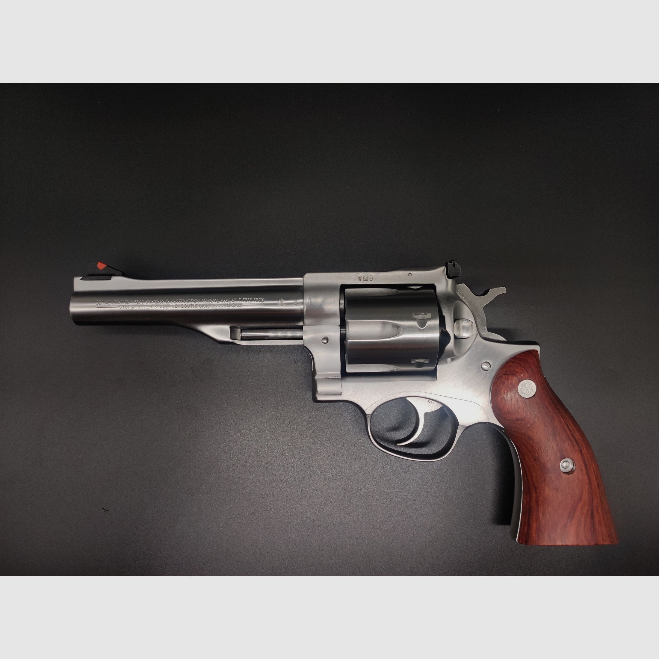 Ruger Redhawk .44 Magnum – Neuwertig – inkl. 401 Schuss Munition & Originalzubehör