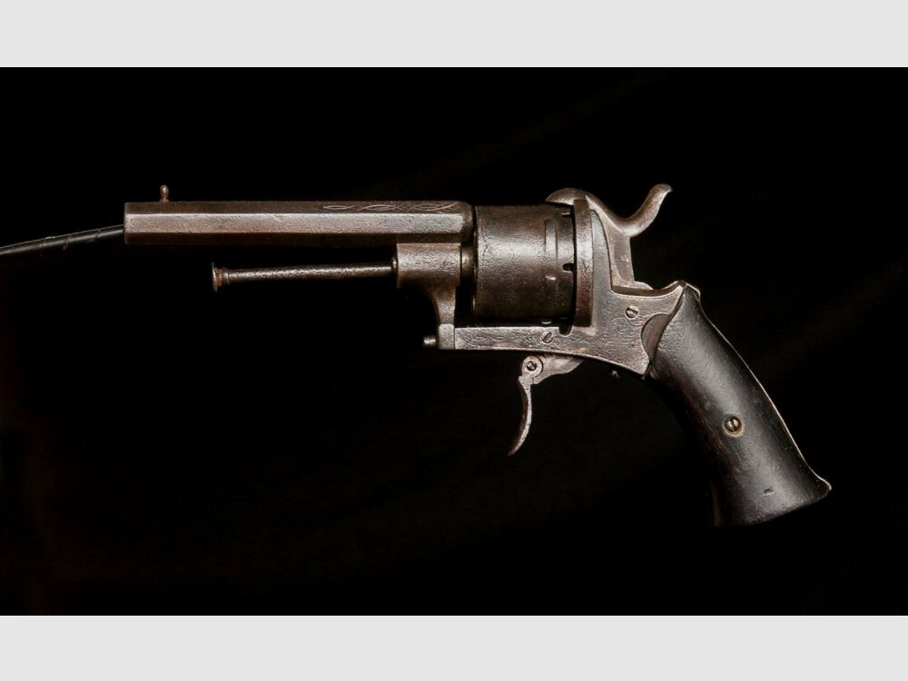 unbekannter Revolver Lefaucheux Stiftfeuer