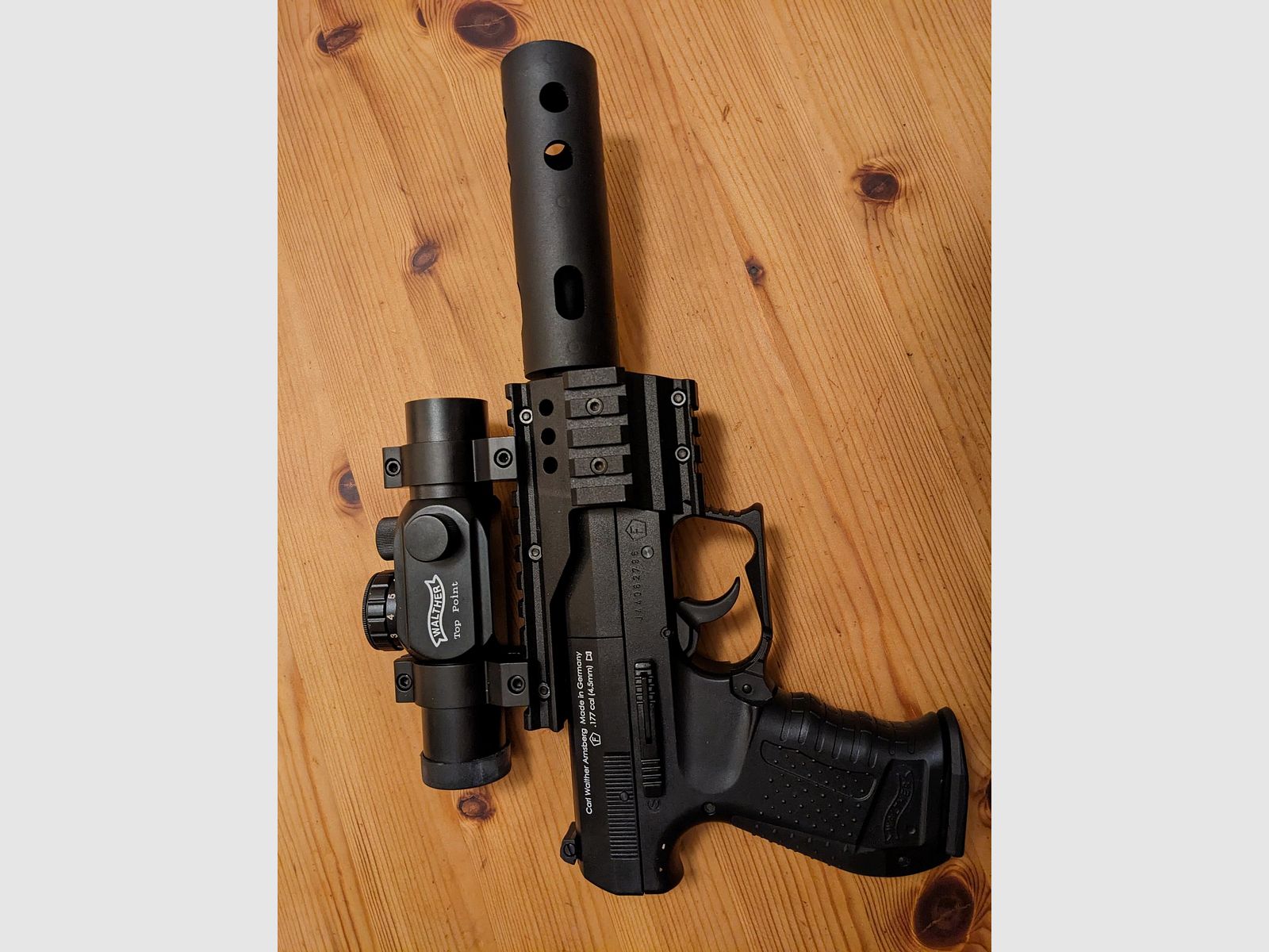 Walther CO2 Pistool NightHawk