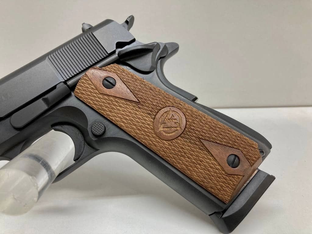 CHIAPPA 1911 Field – Black – 5“ | 9mm Luger