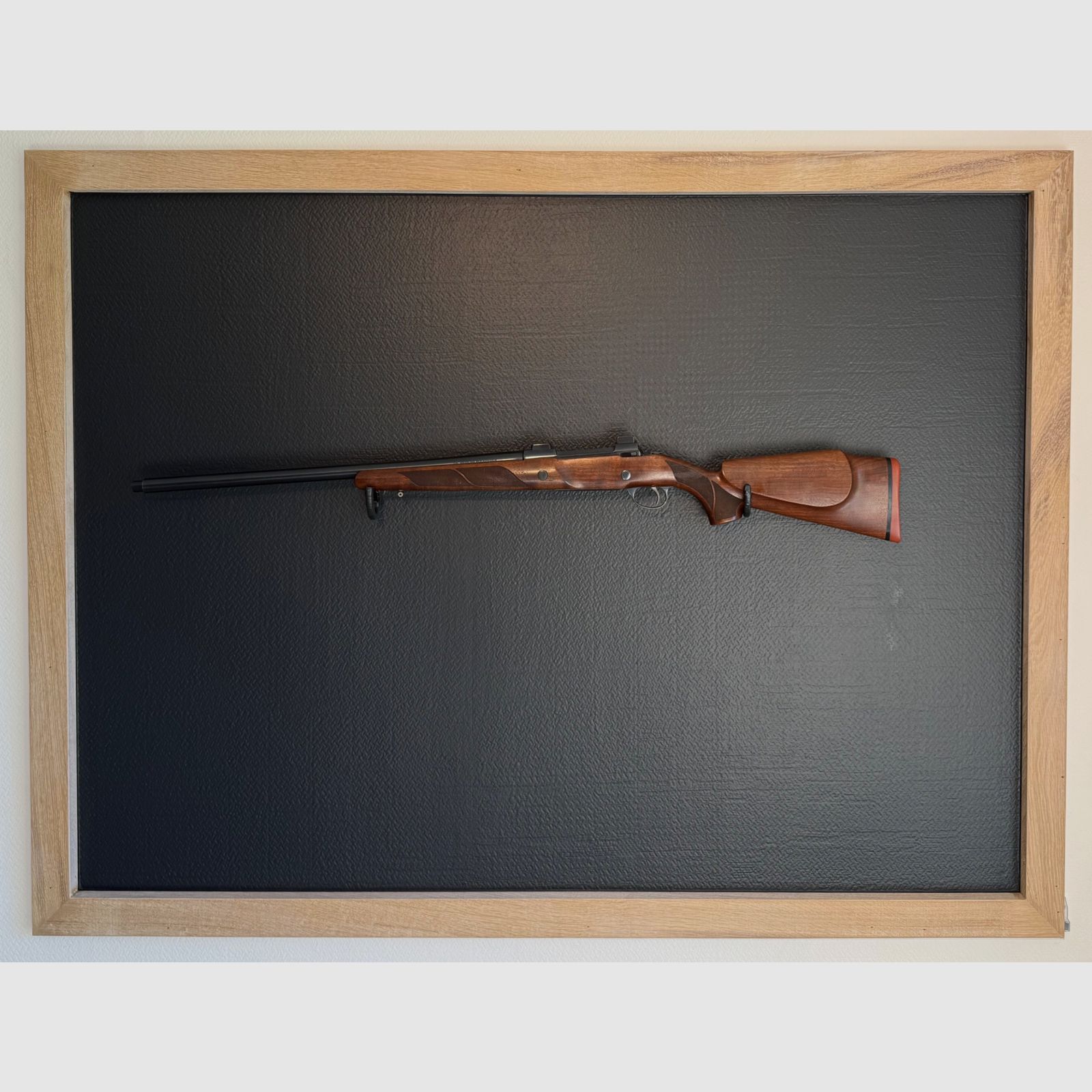 Sako 75 Varmint Kal. 300 WinMag mit M15x1 Gewinde - toller Schlossgang!!