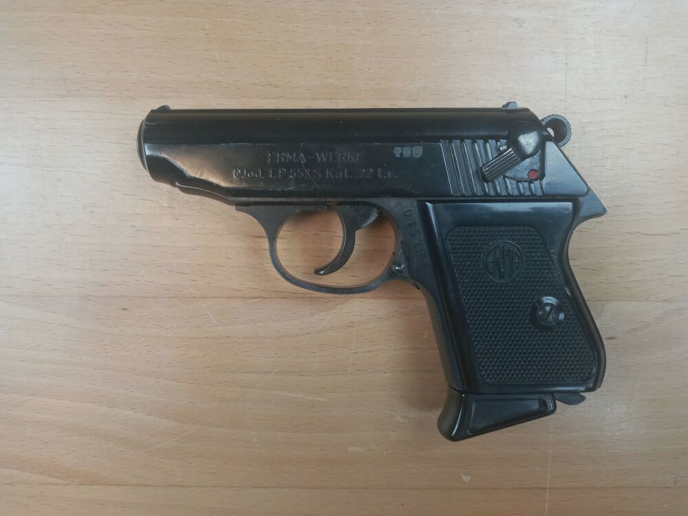 Erma Modelo 552 S