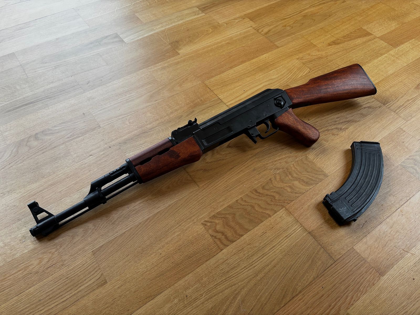 DEKO AK-47 Kalaschnikow Denix 