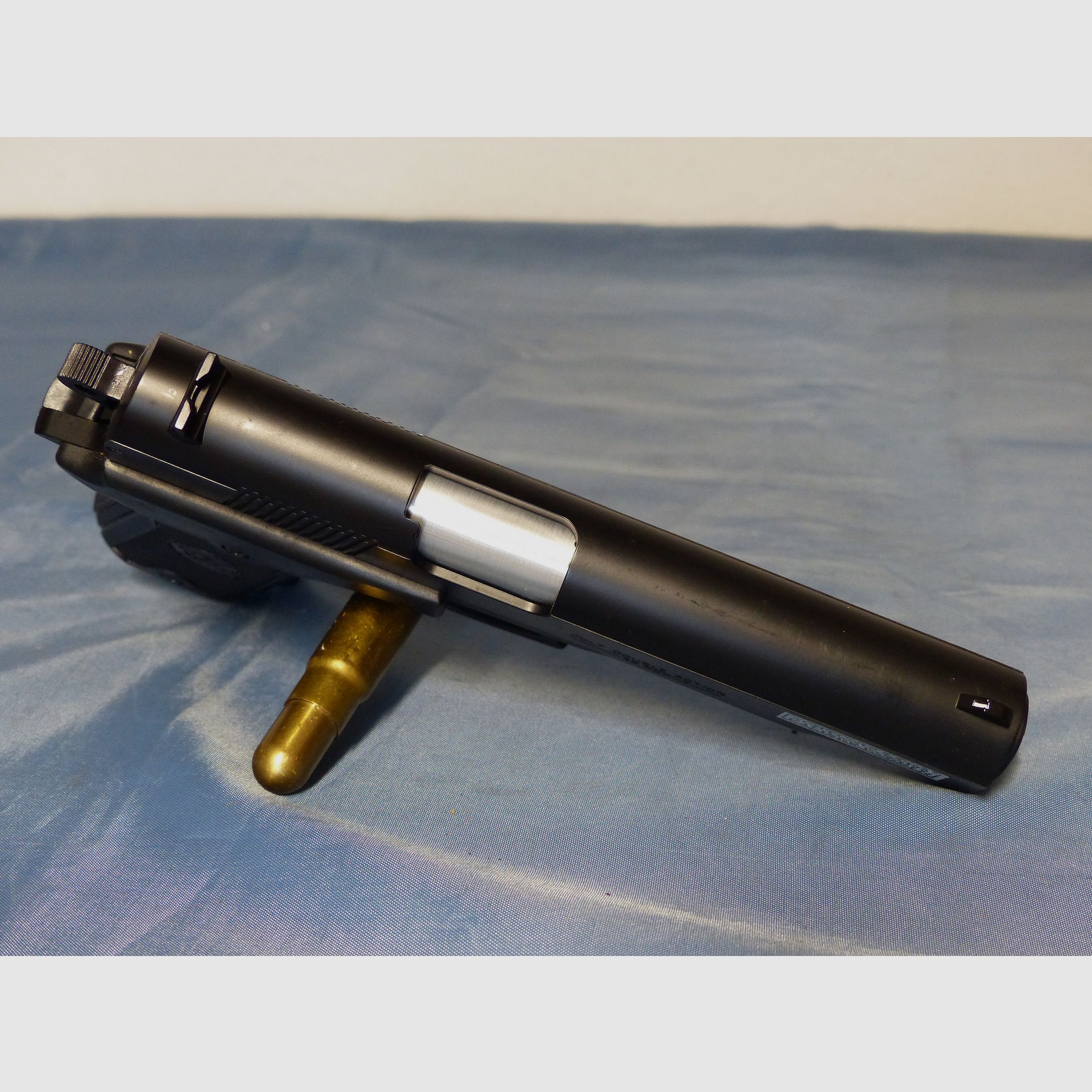 Colt Black Hop Up Type van KWC Soft Air Double Eagle Kal. 5,5mm