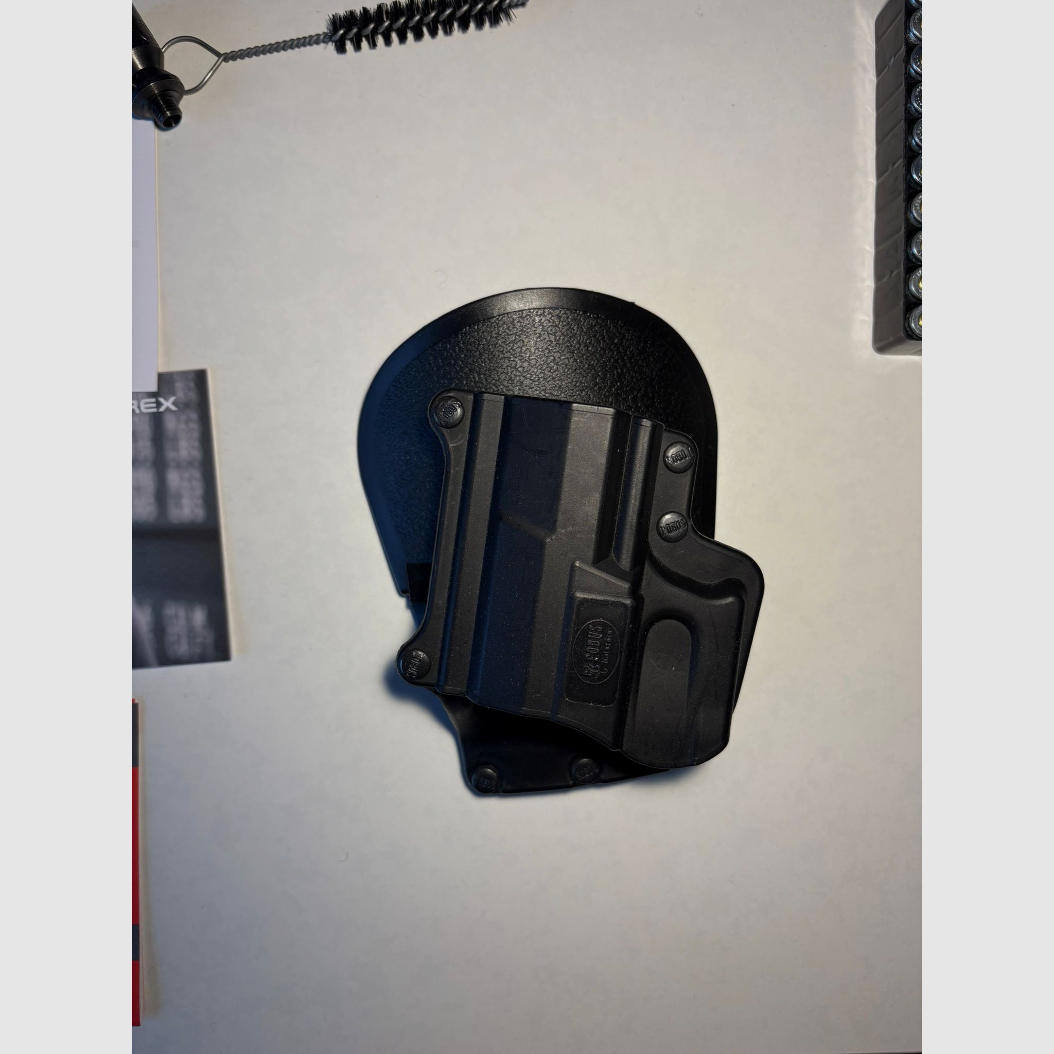 Walther P22 Ready Schreckschuss Pistole 9mm P.A.K. schwarz inkl. Holster und 84 Platzpatronen