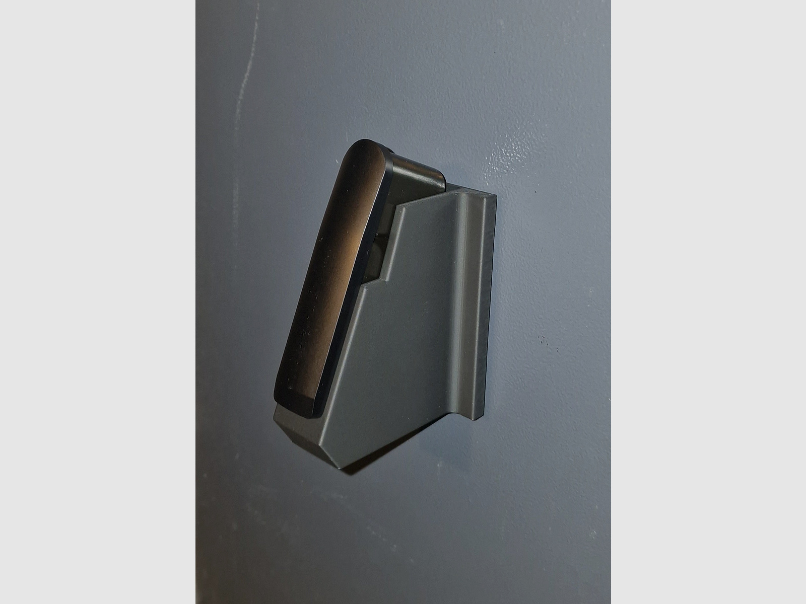 Abzugs- / Magazinhalterung für Blaser R8 / Mauser & Sauer S 100 S101 S404 S505 / M25