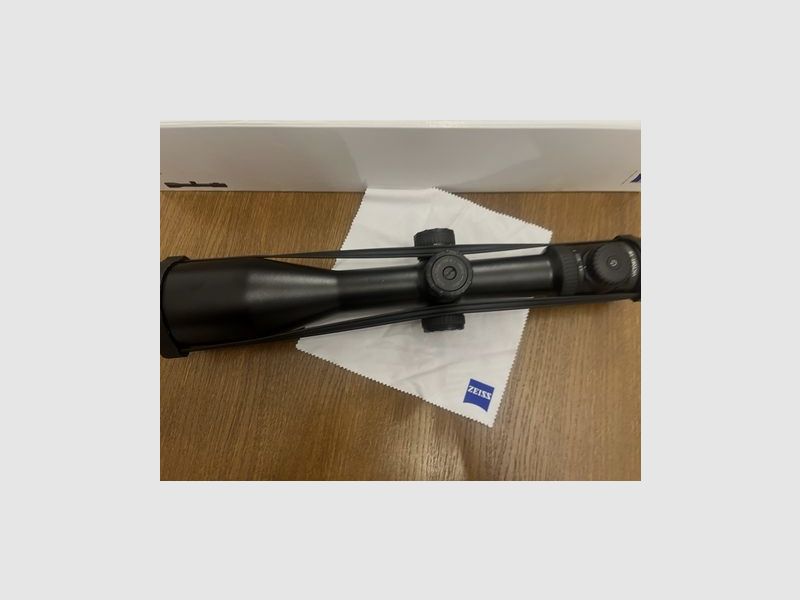 Zielfernrohr Zeiss Victory 4.8-35x60M