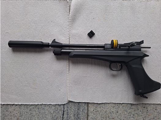 Pistolet Co2 Diana Chaser 4,5 mm Diabolo avec silencieux et chargeur de 8 coups