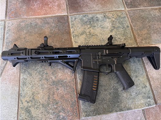 Ares Amoeba M4 AM-013 BK, Softair