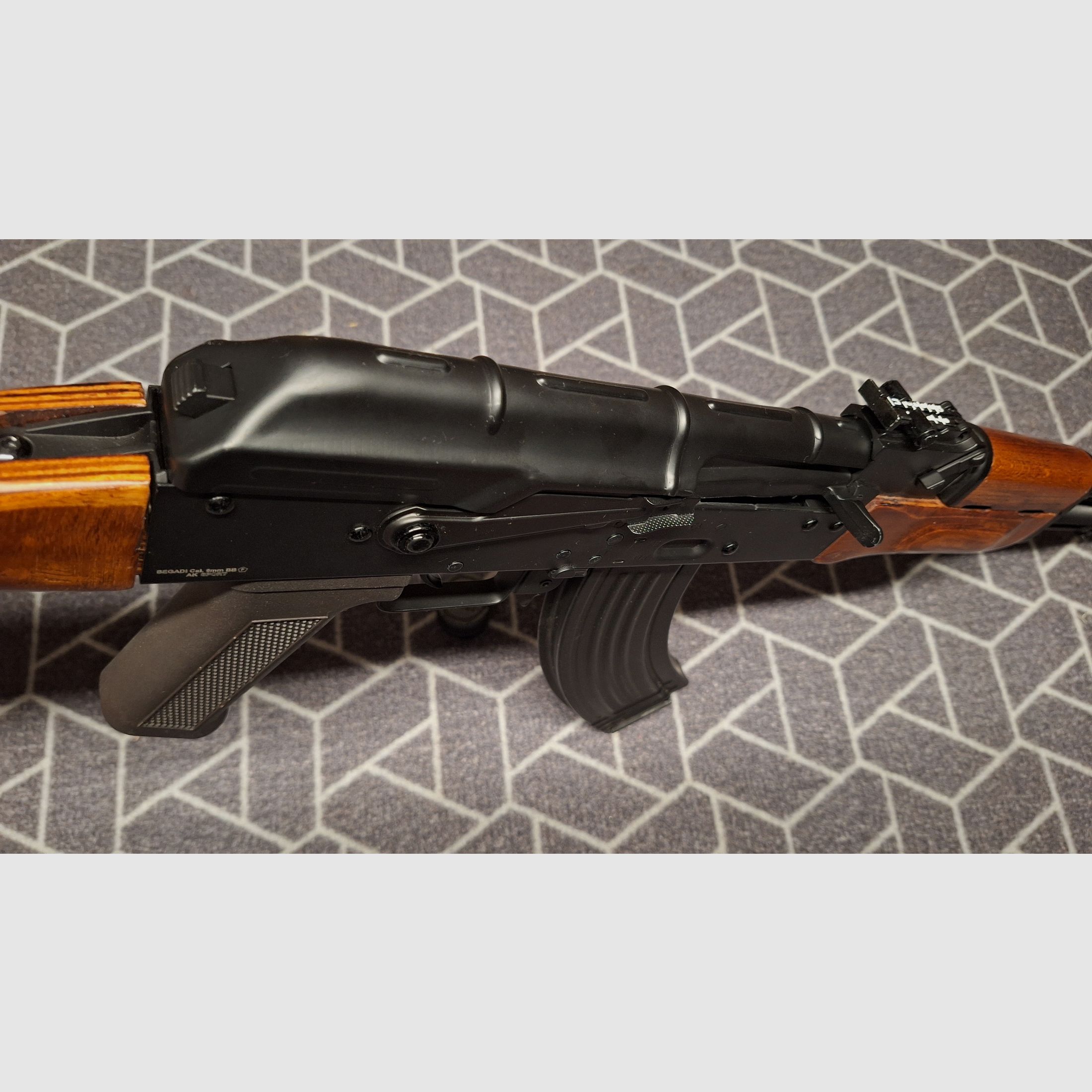 AK47 BEGADI SPORT AEG Full metal/real wood-NEW!