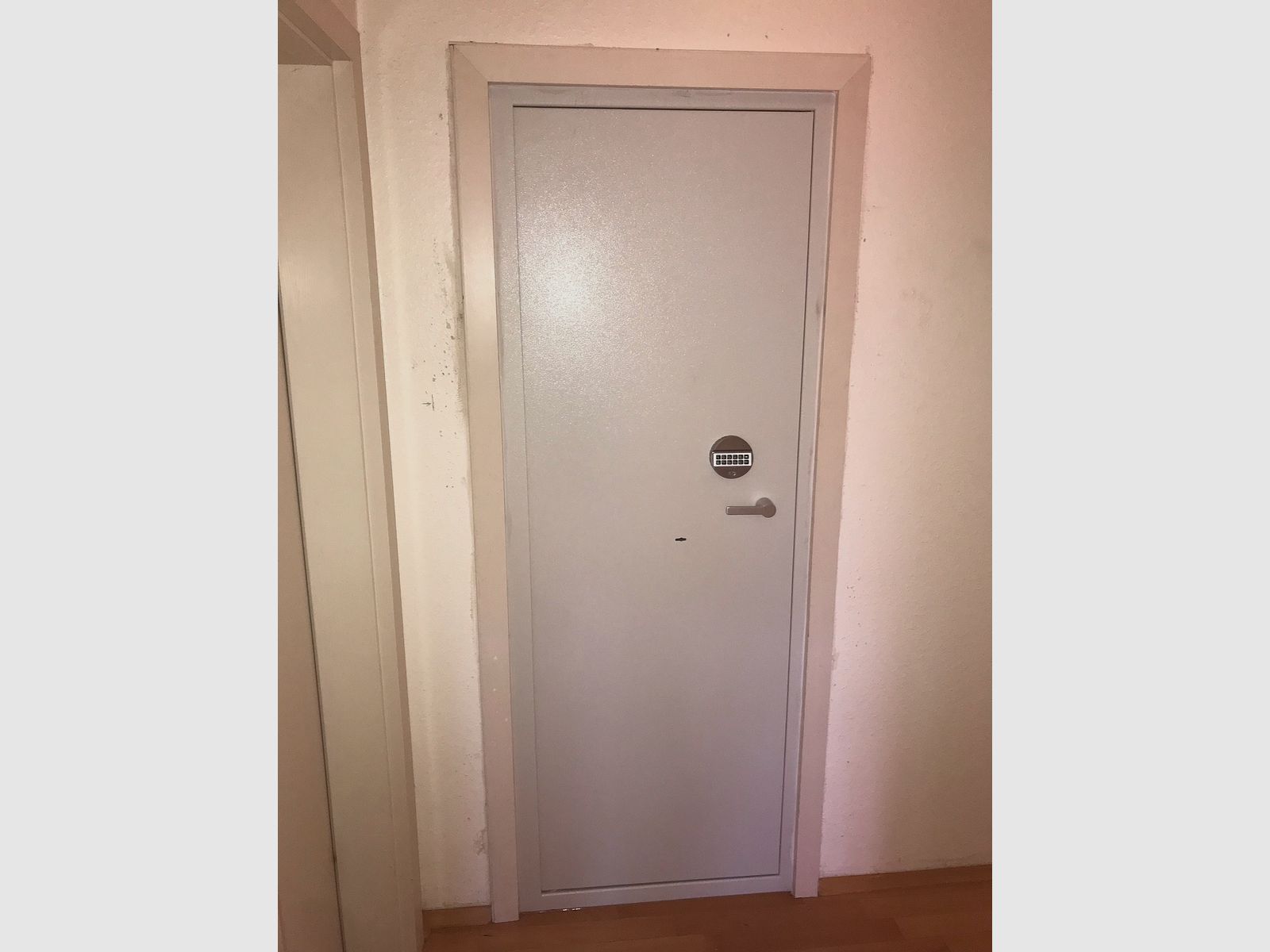 Three-door for weapon room Class 1 EN 1143-1 - nothing is impossible - custom-made!!