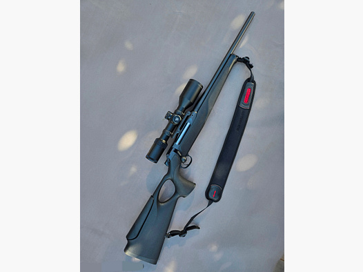 Sauer 505 Synchro XT Black 8x57 IS 47cm LL