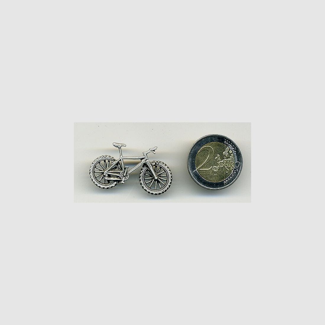Bike als Metall-Anstecker