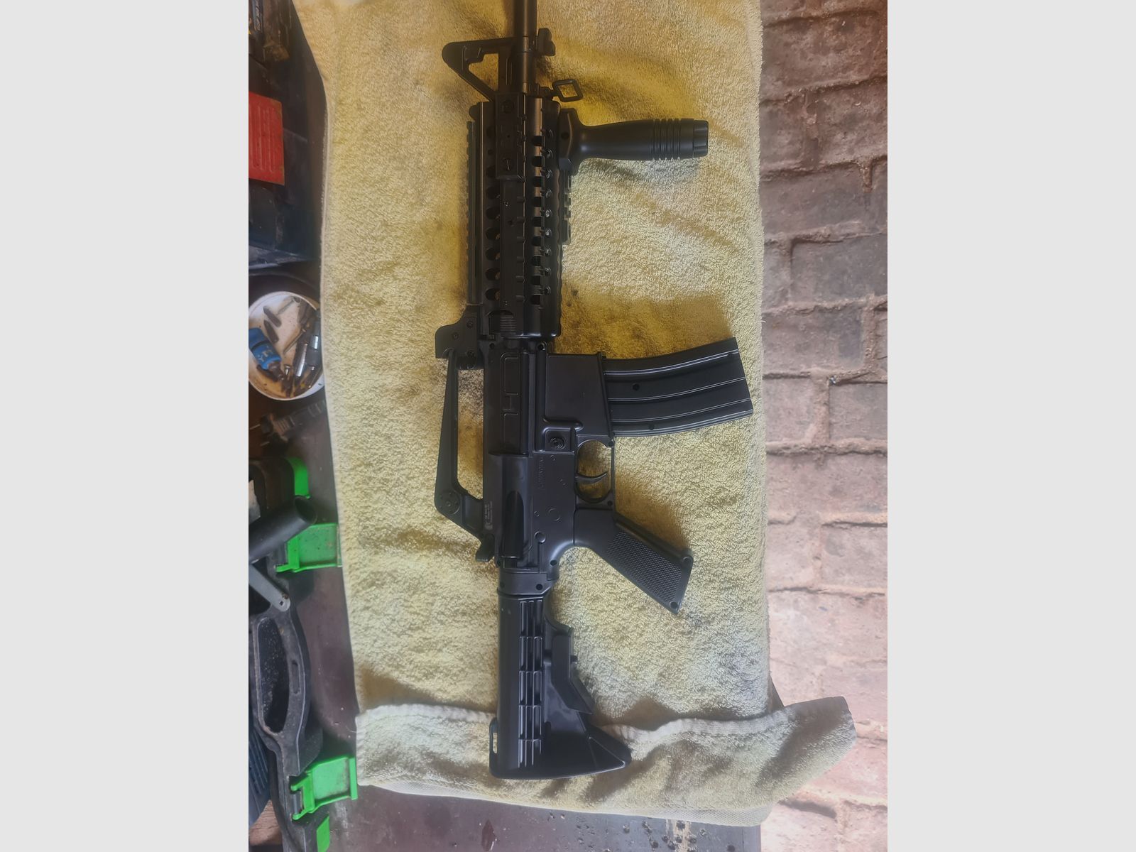 Softair gun 6mm BB replica M4 R.I.S.