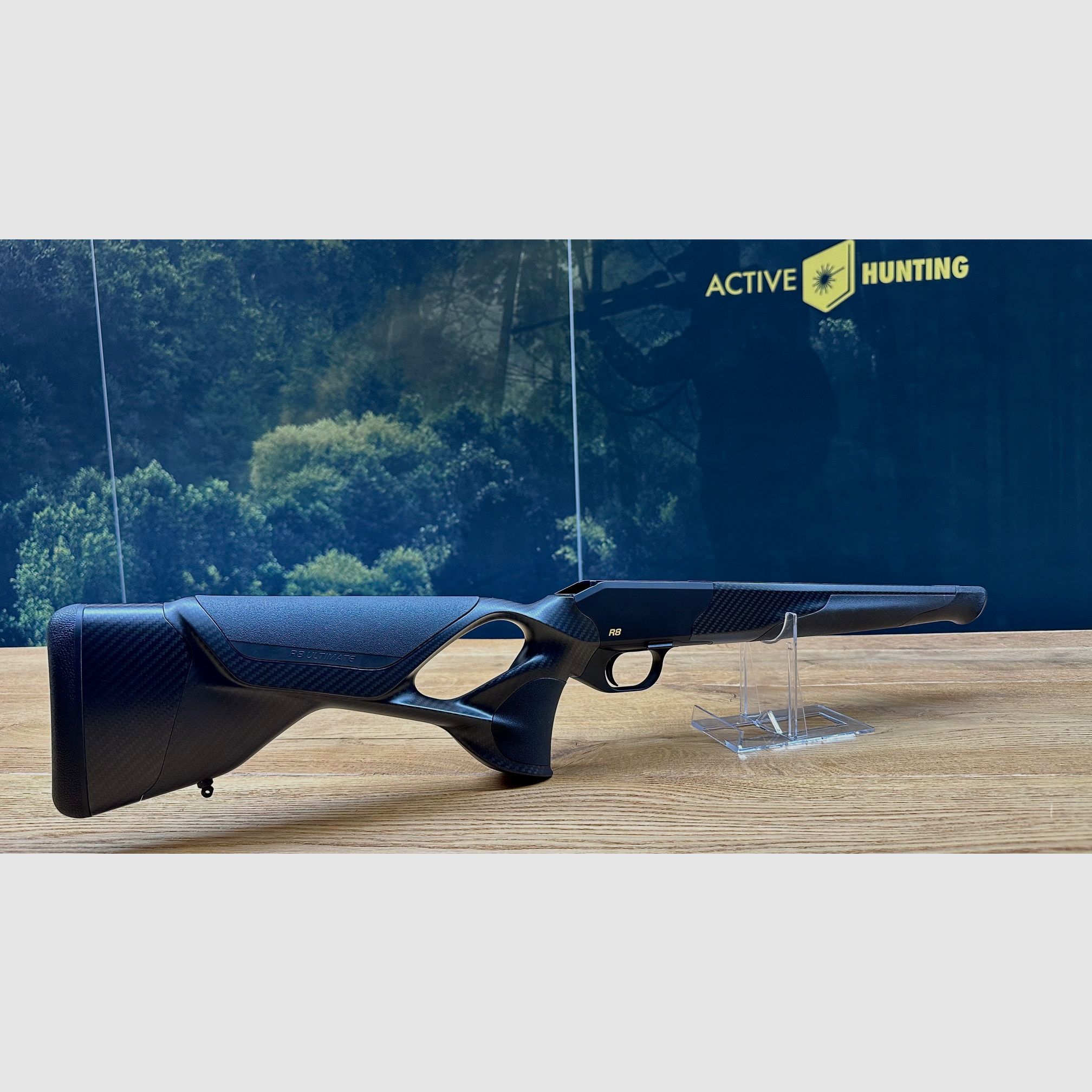 Blaser R8 Ultimate Carbon calcio con custodia/sistema // Manico sinistro // Solo 1,3 kg di peso