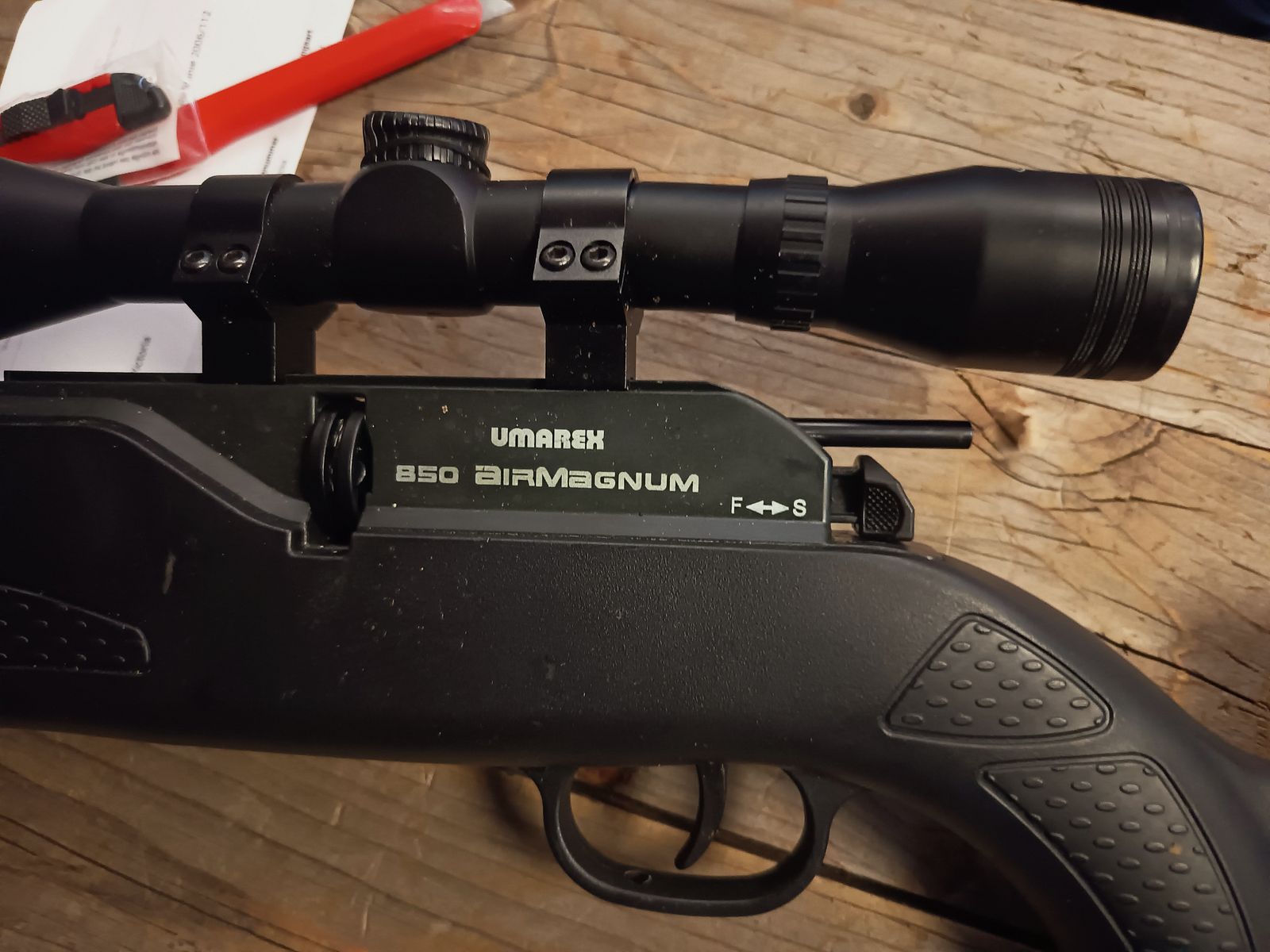 Bundle of airsoft 1 rifle 4 pistols with ammunition and gas cartridges