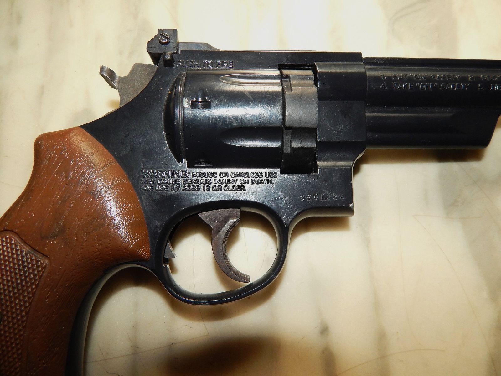 Daisy 44 Co2 revolver (2 pcs.) / vintage!, image 4 of 5