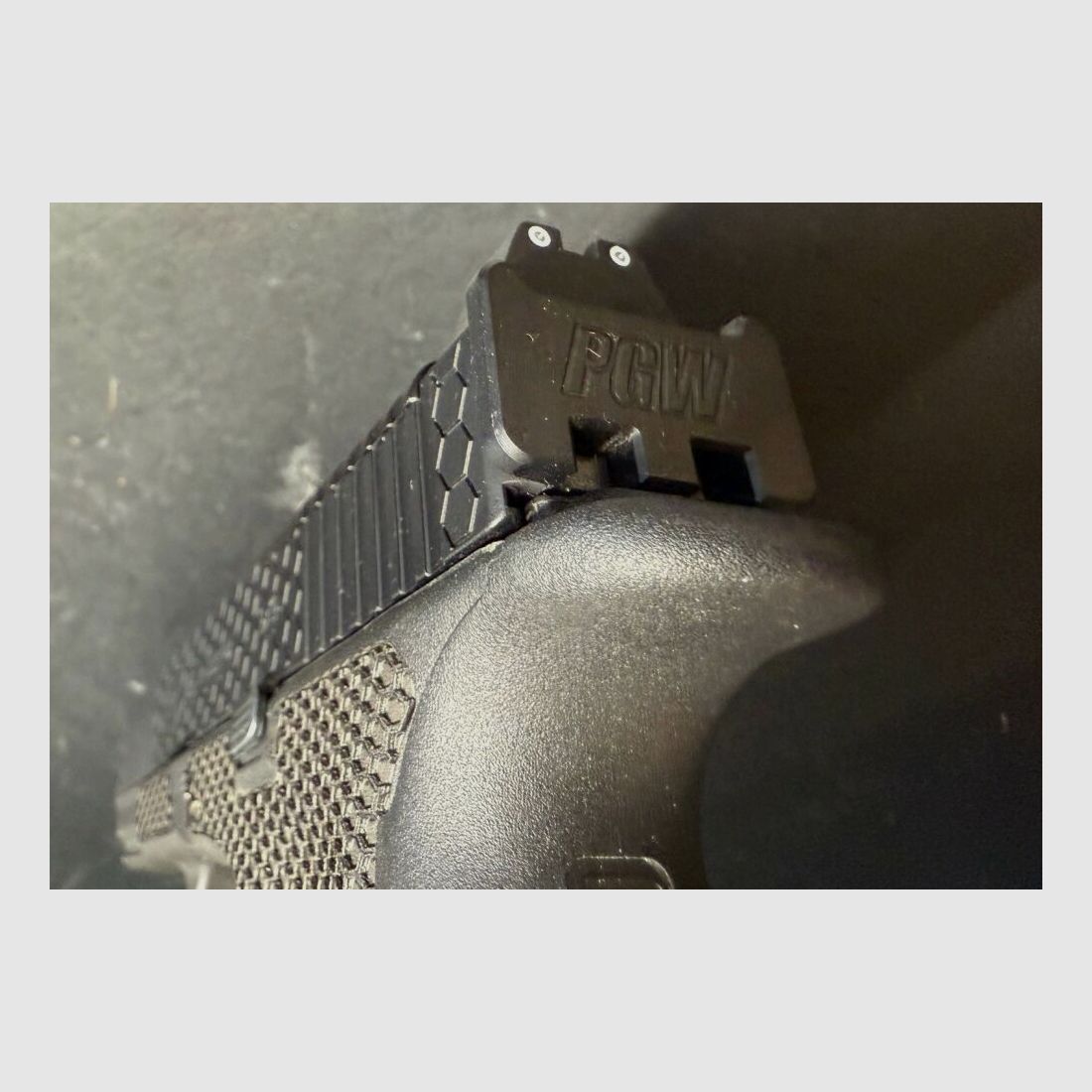 Glock Custom Peterssen Gunworks Glock Pistole 45 MOS / FS / SD Hexagon