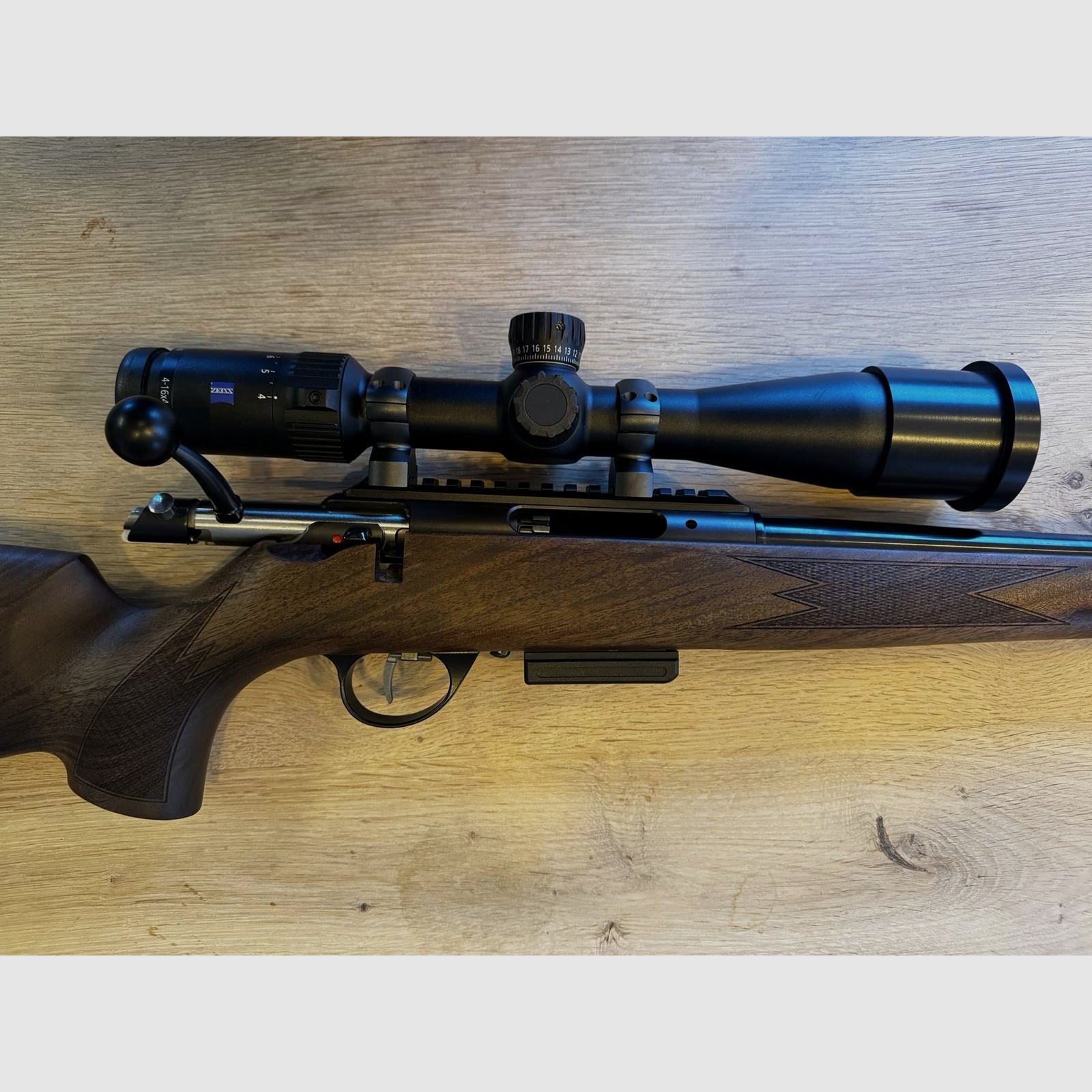 Anschütz 1771 .17 Hornet, Zeiss V4, Svemko Schalldämpfer