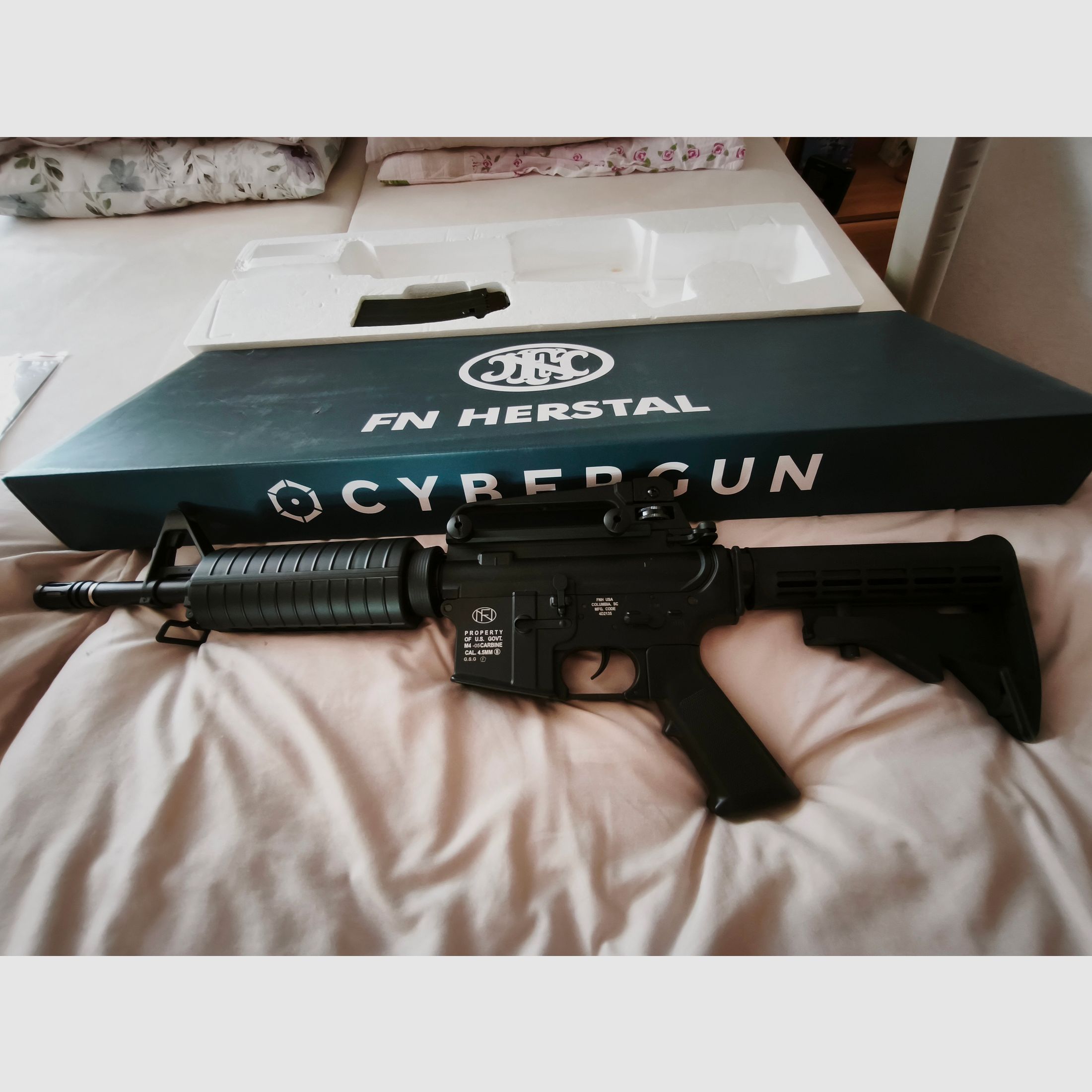 Cybergun M4 A5 Cabine, fucile d'assalto CO2