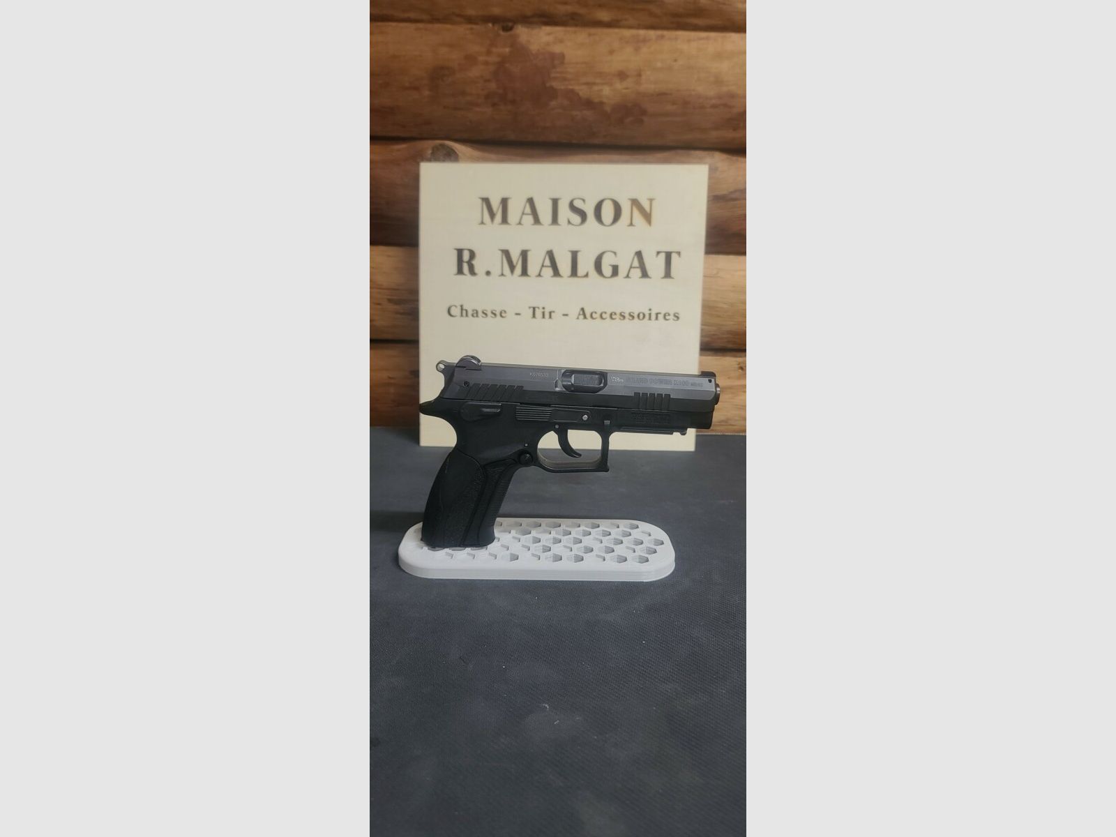 GRAND POWER K100 Kal. 9×19, Bild 3 von 11