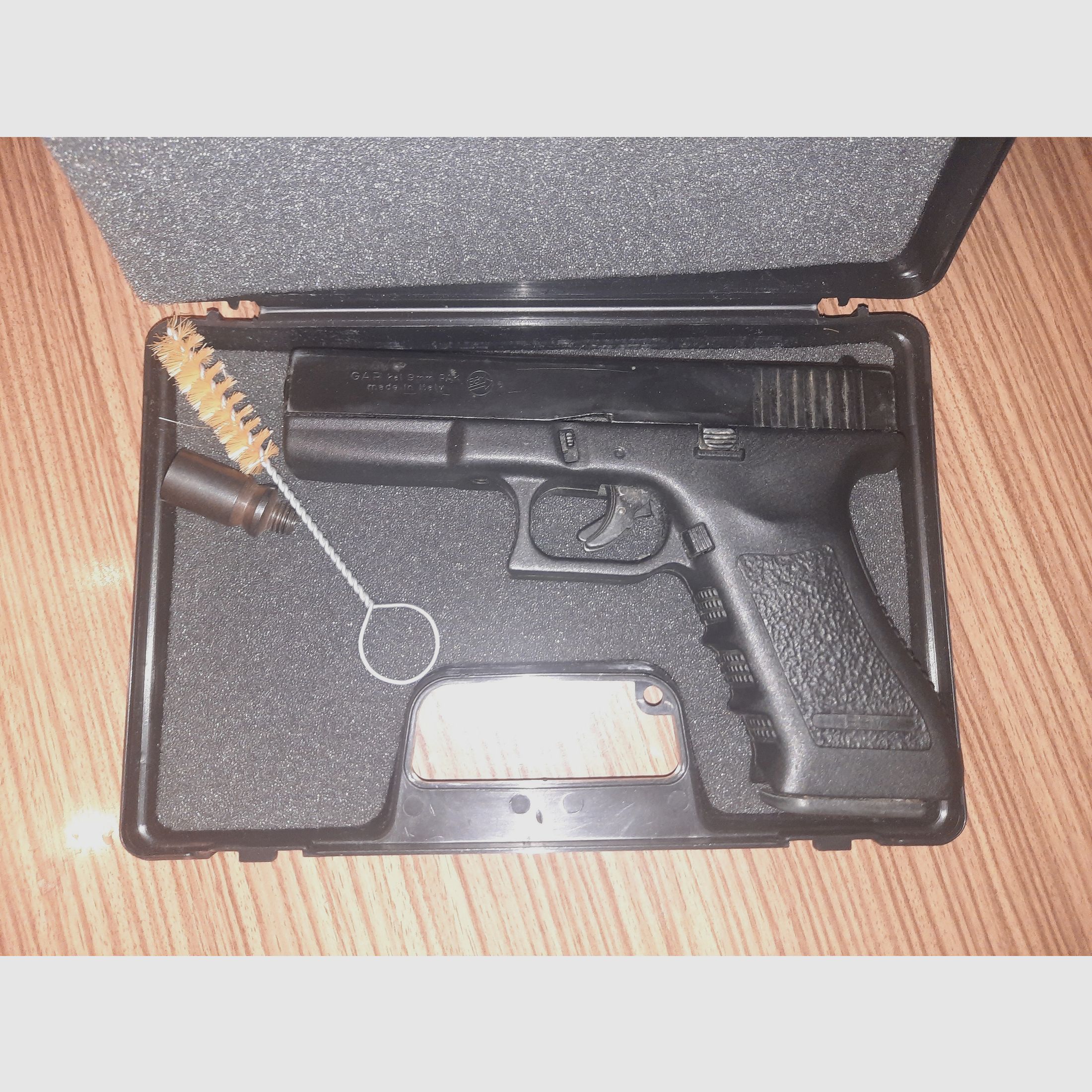 Bruni Milano GAP (Glock Automatic Pistol) Glock Schreckschuss Nachbau 9mm Gas/Knall/Signal Pistole