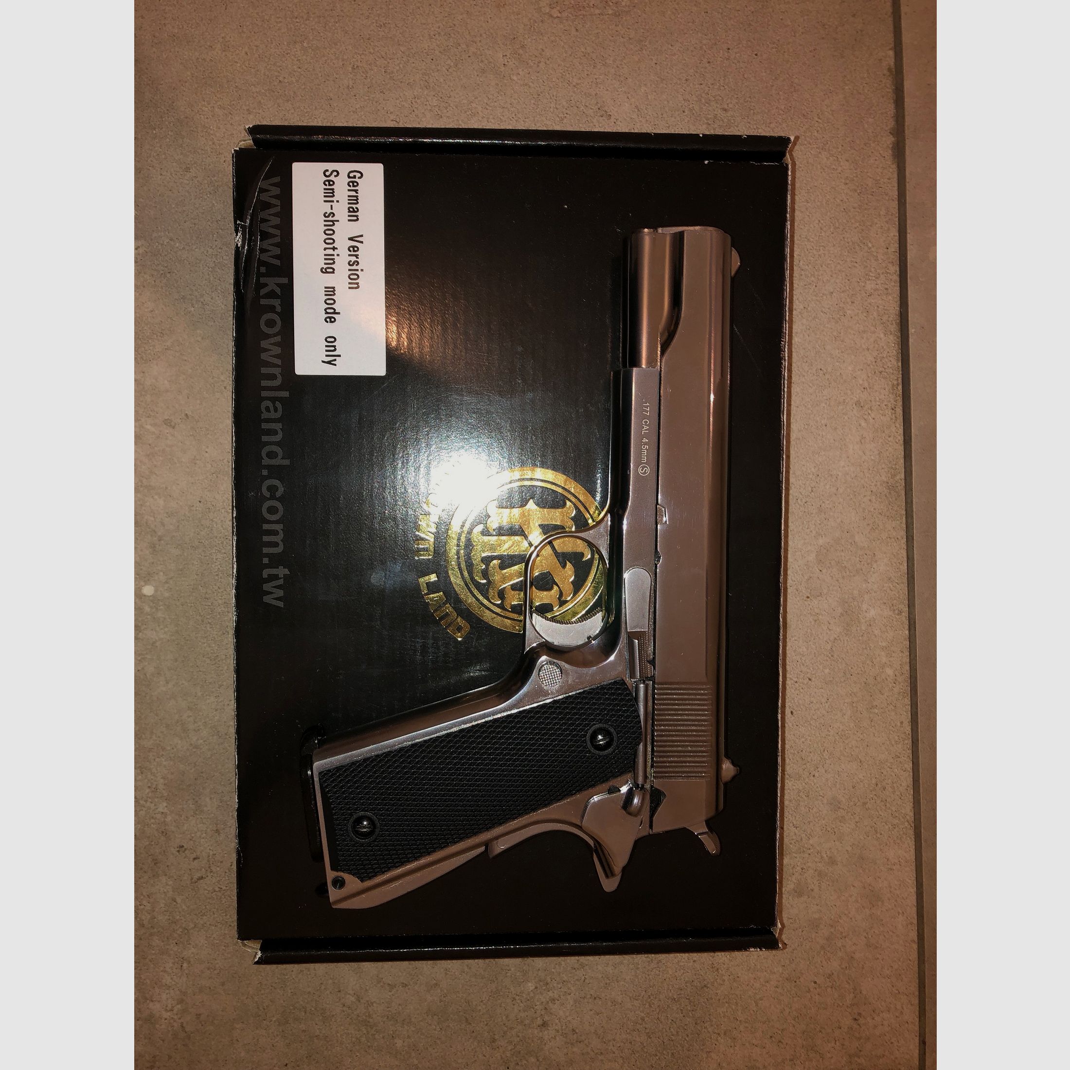 2 CO2 Waffen —  (1x KLI M1911-A1 Vollmetall & 1x Heckler und Koch MP5 K-PDW)