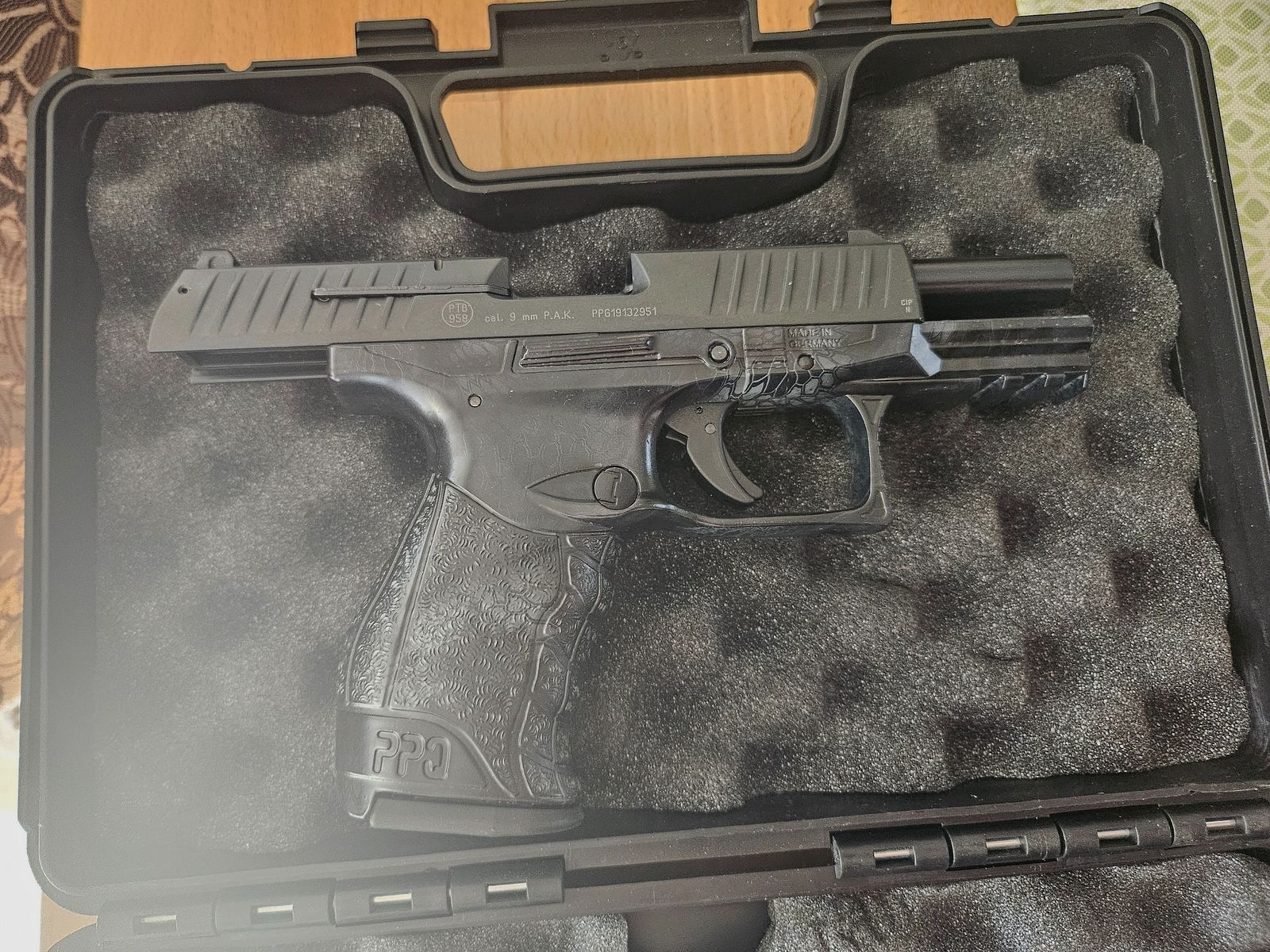 Walther PPQ M2, image 4 sur 6